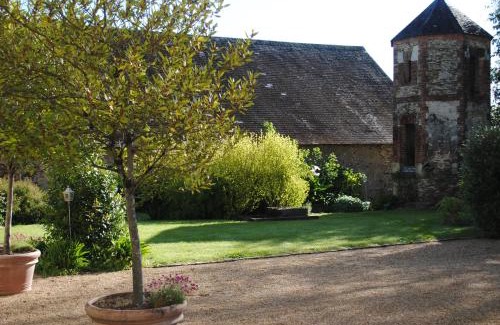 Pouance House | Tranquil Retreat in Haut Anjou - Child Friendly 4-Star Hotel