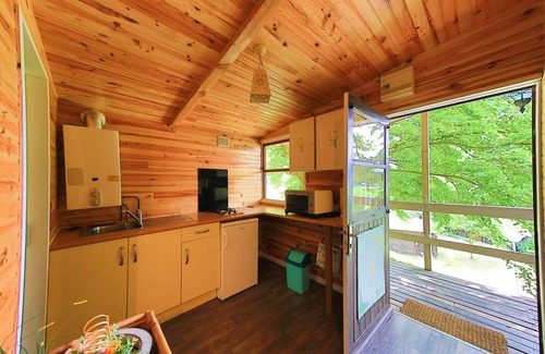 La Bastide-Clairence Ski Chalet | Relaxing Au Calme Wooden Cottages for Families and Pets