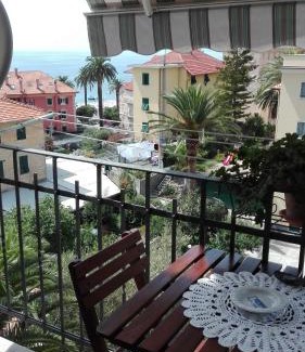 Varazze Bed & Breakfast | Discover Au Cavettu B&B: Pet-Friendly Retreat with Kitchen