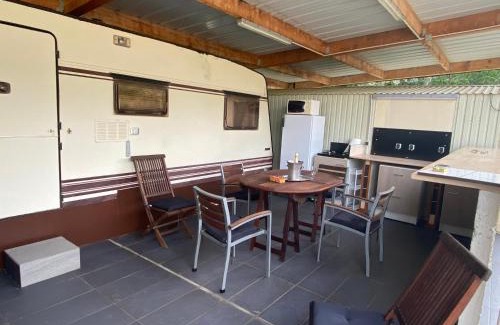 Mons Other | Relax at Au Chant des Cigales - Family-Friendly Retreat
