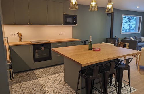La Grave Apartment | Relax at Au Chazelet: Garden, Terrace & Family-Friendly Stays