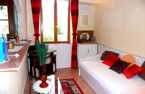 Balaives-et-Butz Bed & Breakfast | Coastal Retreat at Au Clos d'Ardennes with Spa & Ocean Views