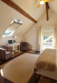 Crotelles House | Experience Au Clos du Coteau: Top-Rated Oceanfront Retreat