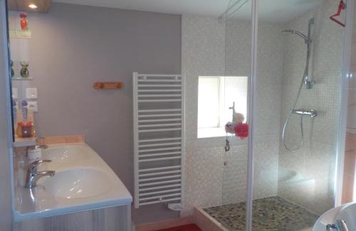 Saint-Malo-du-Bois Bed & Breakfast | Tranquil Oceanfront Retreat at Au Coeur de la Nature
