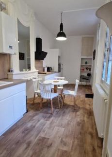 Dole Apartment | Discover Au coin caché: Pet-Friendly Retreat with Top Reviews
