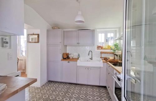 La Bernerie-en-Retz House | Pet and Child Friendly Stay at Au Coin Fleuri Hotel