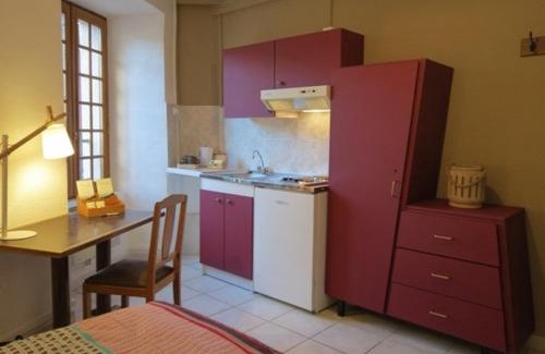 Saint-Germain-de-Calberte Hotel | Pet-Friendly Au Figuier des Cévennes with Family Amenities