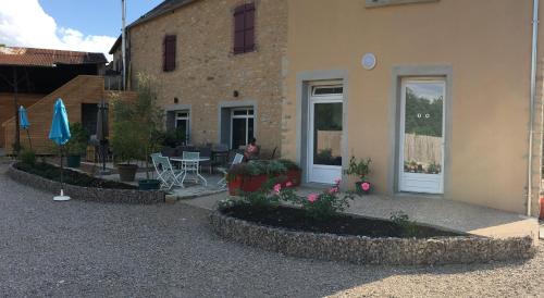 Chatillon en Bazois Hotel | Pet-Friendly Retreat at Au Foudre du Bazois - Rated 8.8/10