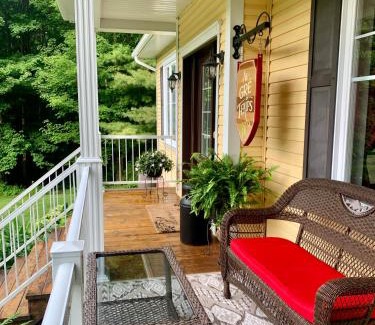 Shefford Bed & Breakfast | Discover Au Gré Du Temps - B&B with Guest Rating 9.8