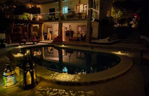 Sant Pere de Ribes Bed & Breakfast | Discover Au Jardin d'Armand: Oceanfront Oasis with Pool