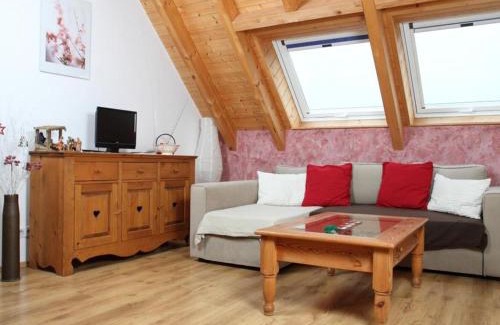 Eckwersheim Apartment | Discover Au Jardin des 4 Saisons: Pet-Friendly Retreat