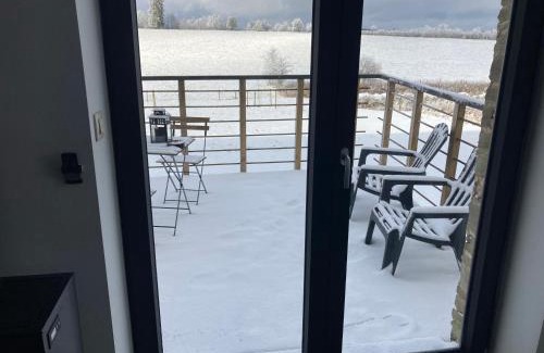 Vaux-sur-Sure Apartment | Discover Au p'tit cachot: Cozy Gîte with Hot Tub & More