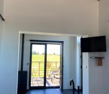 Vaux-sur-Sure Apartment | Discover Au p'tit cachot: Cozy Gîte with Hot Tub & More