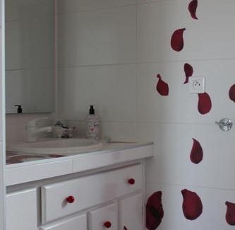 Pontorson Bed & Breakfast | Discover Au p'tit Mont: Restaurant and 9.3/10 Rating