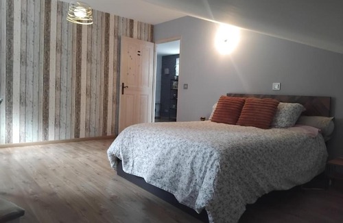 Saint-Jean-de-Maurienne Apartment | Serene Getaway at Au Pied des Montagnes - Family Friendly