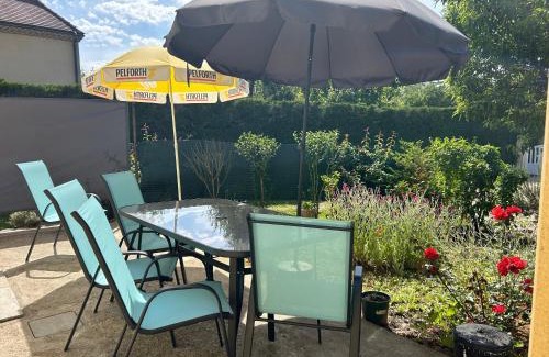 Montignac House | Discover Au pied de Lascaux: Hot Tub & Family-Friendly Stay