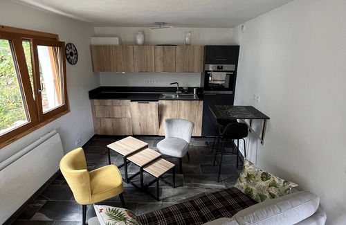 Saint-Gervais-les-Bains Apartment | Guest Rated 10/10: Au Pied du Mont Blanc in a Charming Village