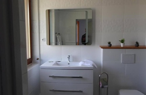 Barjac House | Au Pont de la Gineze