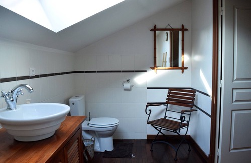 Clamanges Bed & Breakfast | Top-Rated Au Pré du Moulin with Breakfast & Family-Friendly Amenities