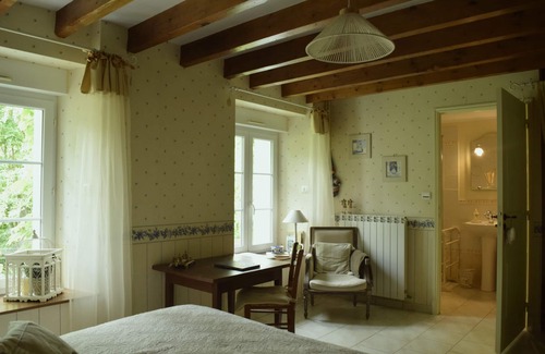Clamanges Bed & Breakfast | Top-Rated Au Pré du Moulin with Breakfast & Family-Friendly Amenities