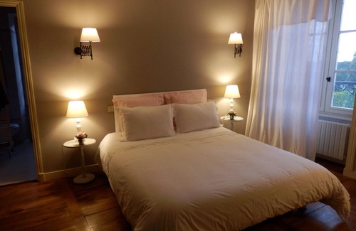 Erbree Bed & Breakfast | Relaxing Escape at Au Presbytère de Dagmar - Guest Rated 9.6