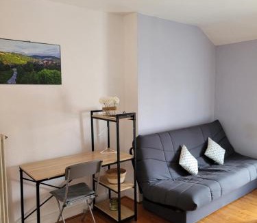 Brioude Apartment | Discover Au Pti Logis du Summer: 9.1/10 & Family-Friendly Stay