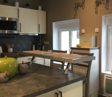 Guines Apartment | Cozy Au p’tit nid douillet: Child-Friendly & Top Rated 9.3/10