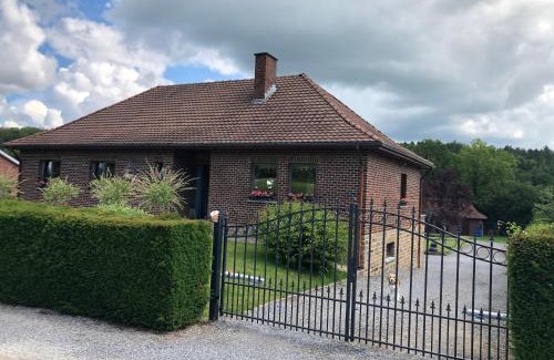 Hotton Bed & Breakfast | Discover Au refuge du spéléo: Top-Rated Family Retreat