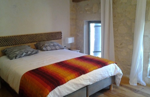 Saint-Emilion House | Experience Cozy Comfort at Au Vélo dans l'Arbre Hotel