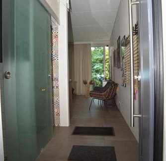 Malmedy House | Experience Oceanfront Bliss at Au Vieux Chêne, Rated 9.4