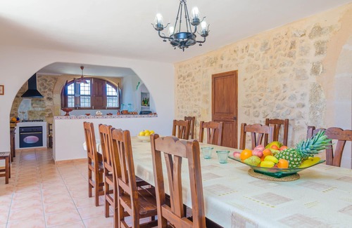 Vilafranca de Bonany Villa | Idyllic AUBADELET: Private Pool Retreat with Free WiFi