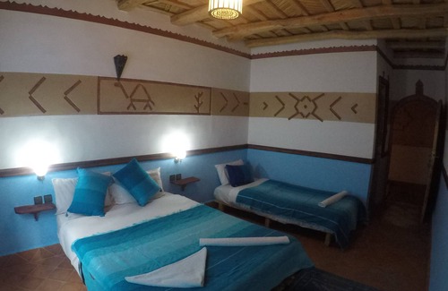 Ait Sedrate Jbel El Soufla House | Budget-Friendly Stay at Auberge Des Peupliers with Breakfast