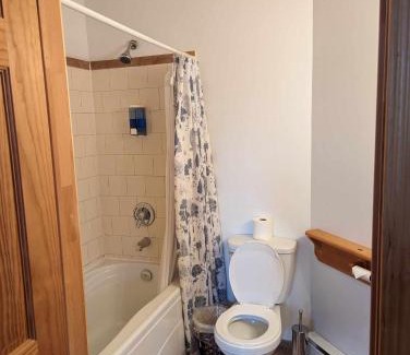 Saint-David-de-Falardeau Resort | Auberge Carcajou