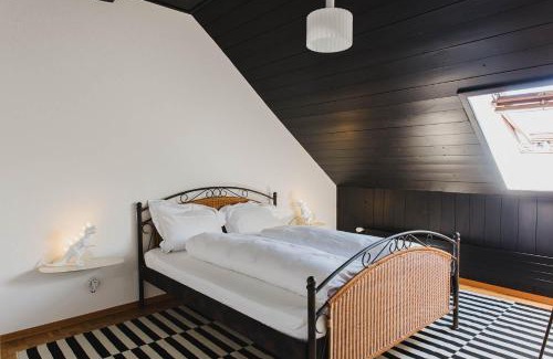 Porrentruy Hotel | Welcoming Auberge d'Ajoie: Pet & Child-Friendly Retreat