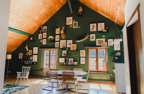 Porrentruy Hotel | Welcoming Auberge d'Ajoie: Pet & Child-Friendly Retreat