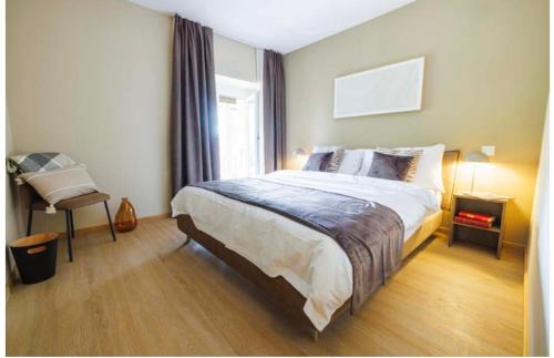 Mies Hotel | Comfortable Stay at Auberge de La Couronne - Pet Friendly