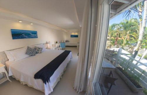 Humaita House | Relax at Auberge de la Langouste with Oceanfront Views