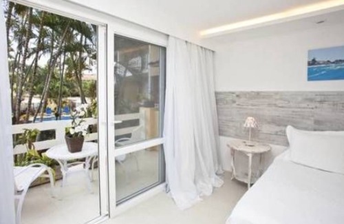 Humaita Hotel | Discover Auberge de La Langouste: Family-Friendly Getaway