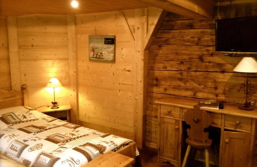 Ormont-Dessus Hotel | Welcoming Auberge de la Poste in Les Diablerets Awaits