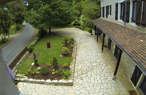 Cabrerets Bed & Breakfast | Discover Auberge de la Sagne: Family-Friendly with Pool