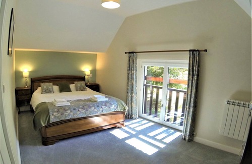 Cabrerets Bed & Breakfast | Discover Auberge de la Sagne: Pool, Breakfast & Family Fun
