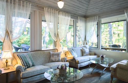 Kyukaruizawa Hotel | Experience Auberge de Primavera: Top-Rated with Breakfast