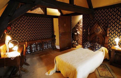 Valenciennes Hotel | Discover Auberge Du Bon Fermier: Pet-Friendly Retreat