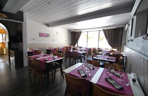 La Chaux-du-Dombief Hotel | Pet-Friendly Retreat at Auberge du Hérisson - Rated 8.3/10