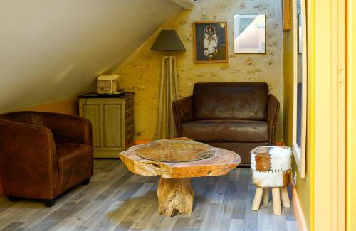 Saint-Quentin-en-Yvelines Hotel | Discover Auberge du Manet: Pet-Friendly 4-Star Retreat