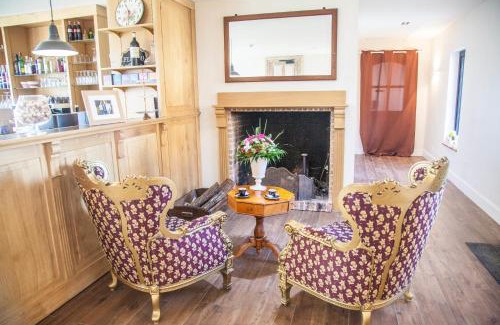Manou Hotel | Charming Auberge du Moulin à Vent: Guest Rated 8.9/10