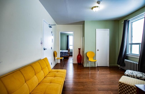 Riviere Eternite Hotel | Family-Friendly Auberge du Presbytère de Rivière-Éternité