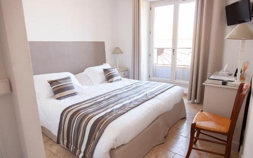 Cabris Hotel | Inviting Auberge du Vieux Château: Family-Friendly Escape