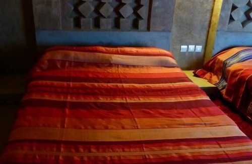 Taouz Hotel | Discover Auberge Hassi Ouzina: Family-Friendly Retreat