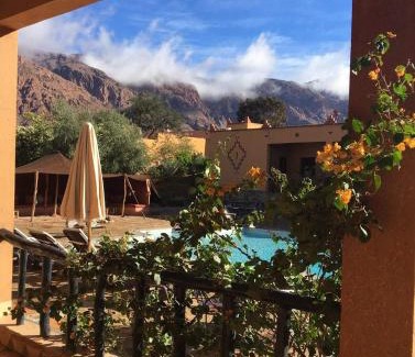 Asgaour Hotel | Experience Auberge Kasbah Chez Amaliya: Family-Friendly Oasis